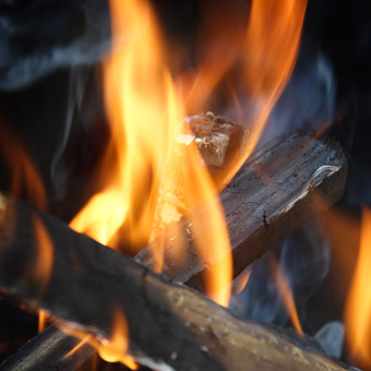 Firewood: Making a Fire
